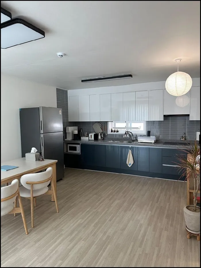 부산 숙소 사상구의 프라이빗 하우스 (83m², 침실 3개, 프라이빗 욕실 2개) (Perfect Location – Airport 15min, Easy Transit)