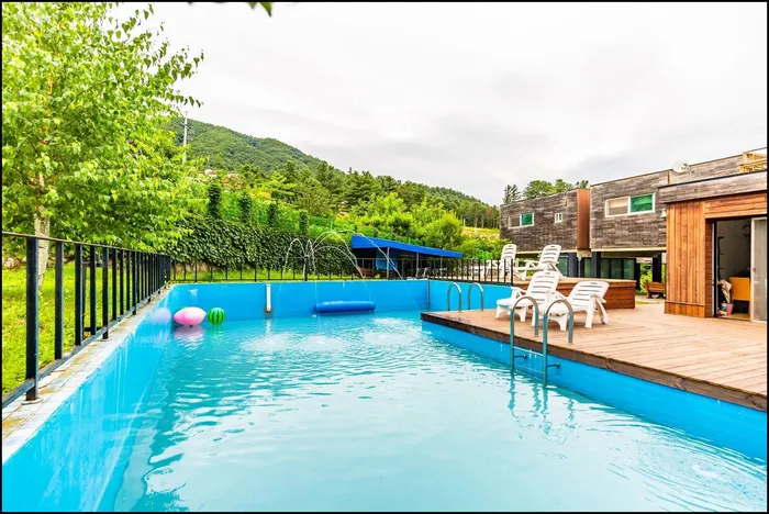 가평 숙소 나르샤의 정원 펜션 (Gapyeong Narshaui Jeongwon Pension)