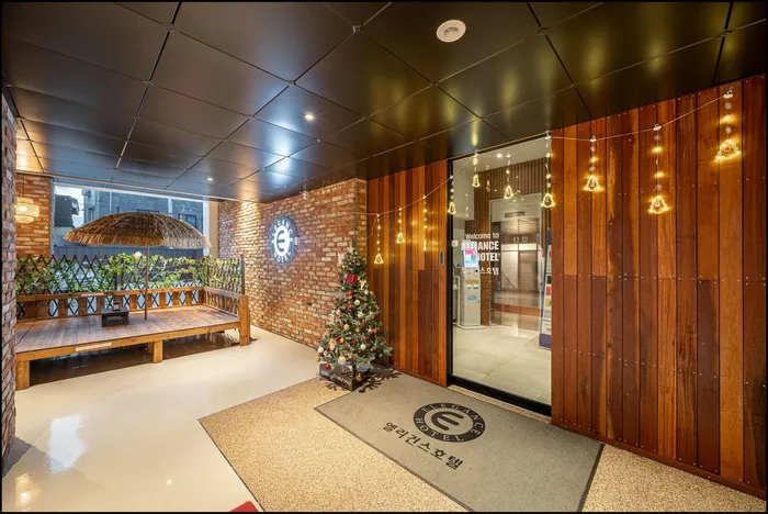 경주 숙소 경주 엘리건스 호텔 (Gyeongju Elegance Hotel)