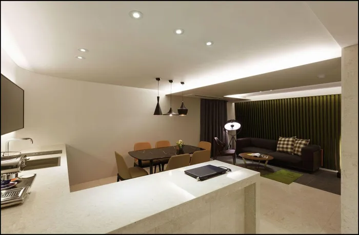 서울 숙소 에이치 호텔 (H Hotel)