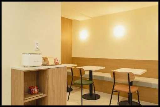 구리 숙소 호텔다운 구리 (Hotel Daun Guri)