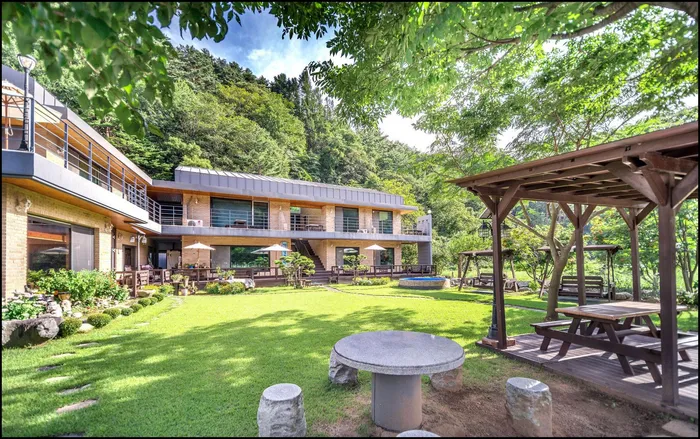 인제 숙소 인제 백담알프스펜션 (Inje Baekdam Alps Pension)