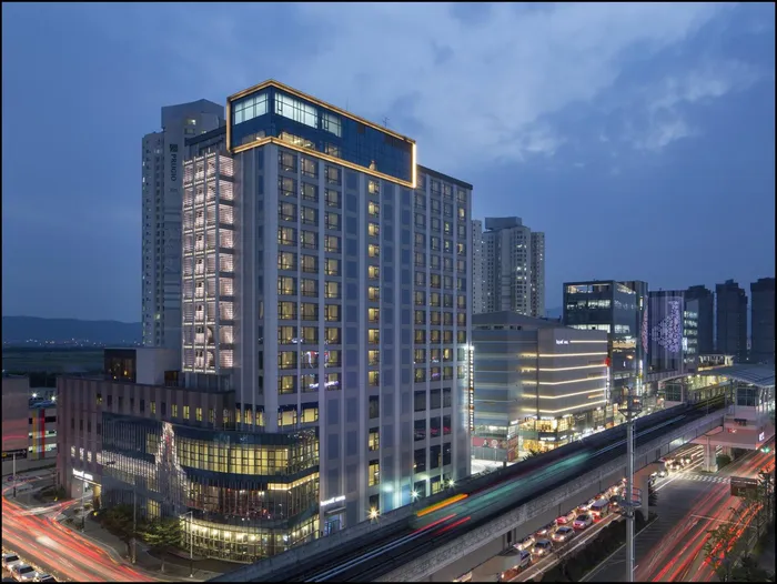 김해 숙소 아이스퀘어 호텔 (Isquare Hotel)