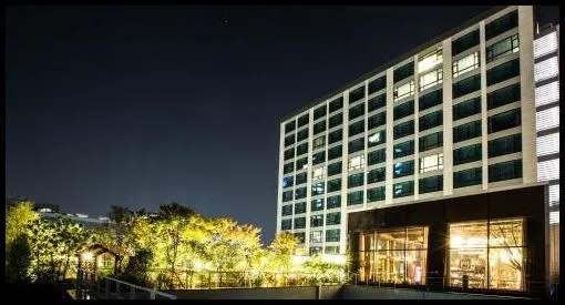 김해 숙소 아이스퀘어 호텔 (Isquare Hotel)