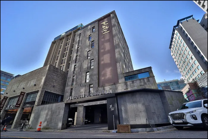 화성 숙소 JS 부티크 호텔 (JS Boutique Hotel )