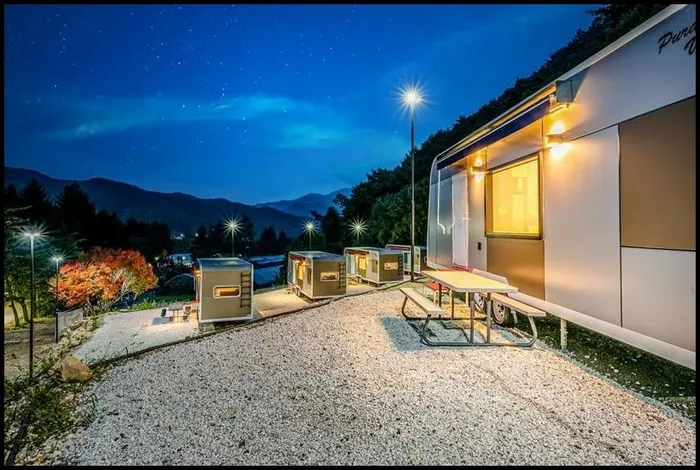 무주 숙소 무주 나봄카라반파크 (Muju Nabom Caravan Park)