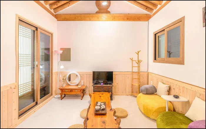 나주 숙소 나주 스테이 중정 (Naju Stay Jungjeong)