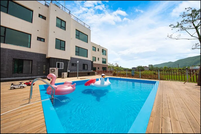 춘천 숙소 남이섬 2020스파&풀빌라 (Namiseom 2020 Spa Poolvilla)