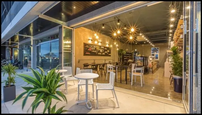 양양 숙소 양양 프롬세븐펜션 (양리단길 인구,죽도해변 도보10초) (Yangyang From Seven Pension (population of Yangridan-gil, 10-second walk to Jukdo Beach))