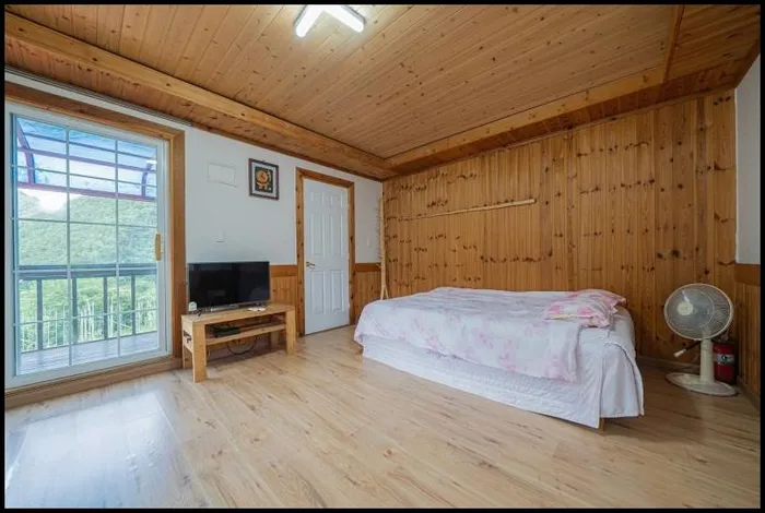 영월 숙소 영월 동강반딧불이펜션 (Yeongwol Donggang Banditburi Pension)